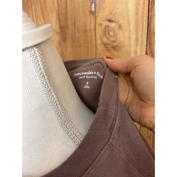 Abercrombie & Fitch Cropped Tshirt Mocha Brown Women's Size S - Picture 2 of 8